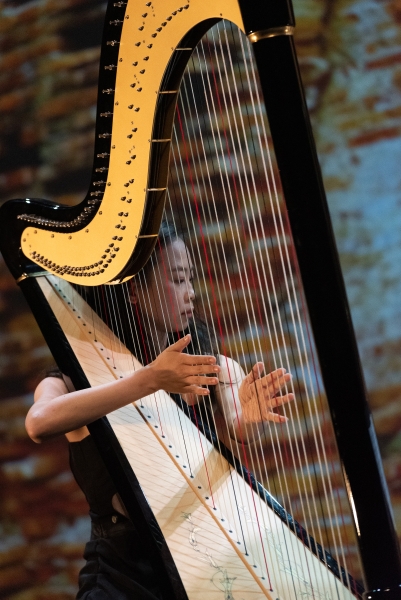 「蒙納米豎琴樂團受邀參加《Harpes au Max 2023》法國第三屆國際豎琴節 Festival international de harpes en Pays d'Ancenis 演出計畫」演出照片：戲劇展演廳演出照（照片由大會攝影師Nathalie Gautier提供）
